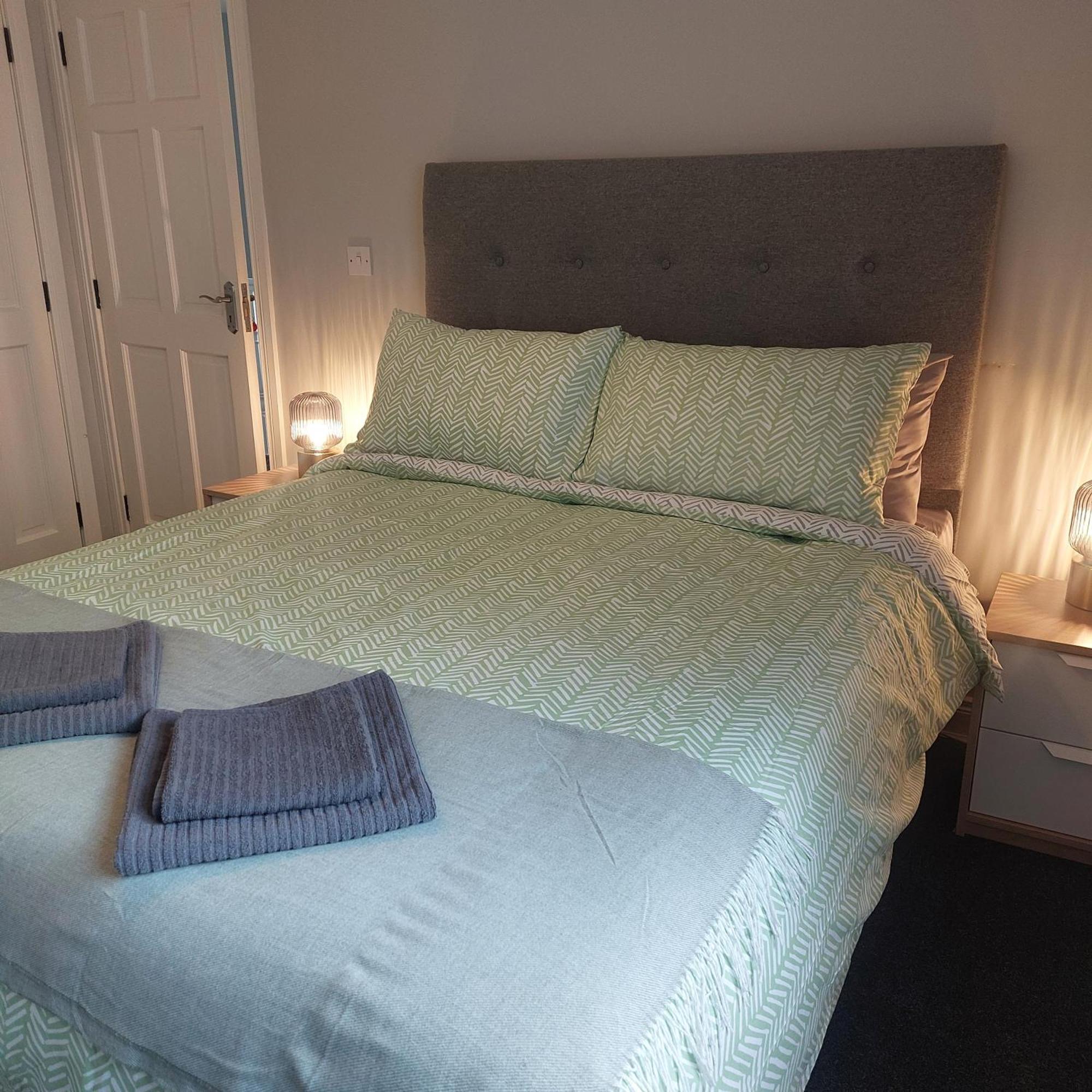 Lawnbrook Town House Hotel เบลฟาสต์ ภายนอก รูปภาพ