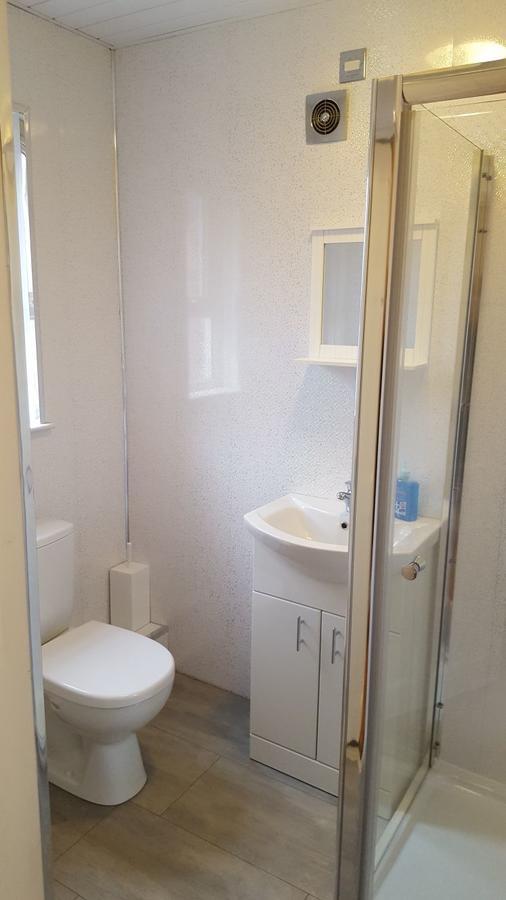 Lawnbrook Town House Hotel เบลฟาสต์ ภายนอก รูปภาพ